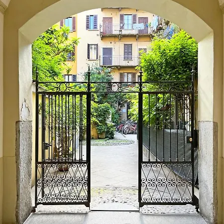 Apartment Navigli Comfort Little *